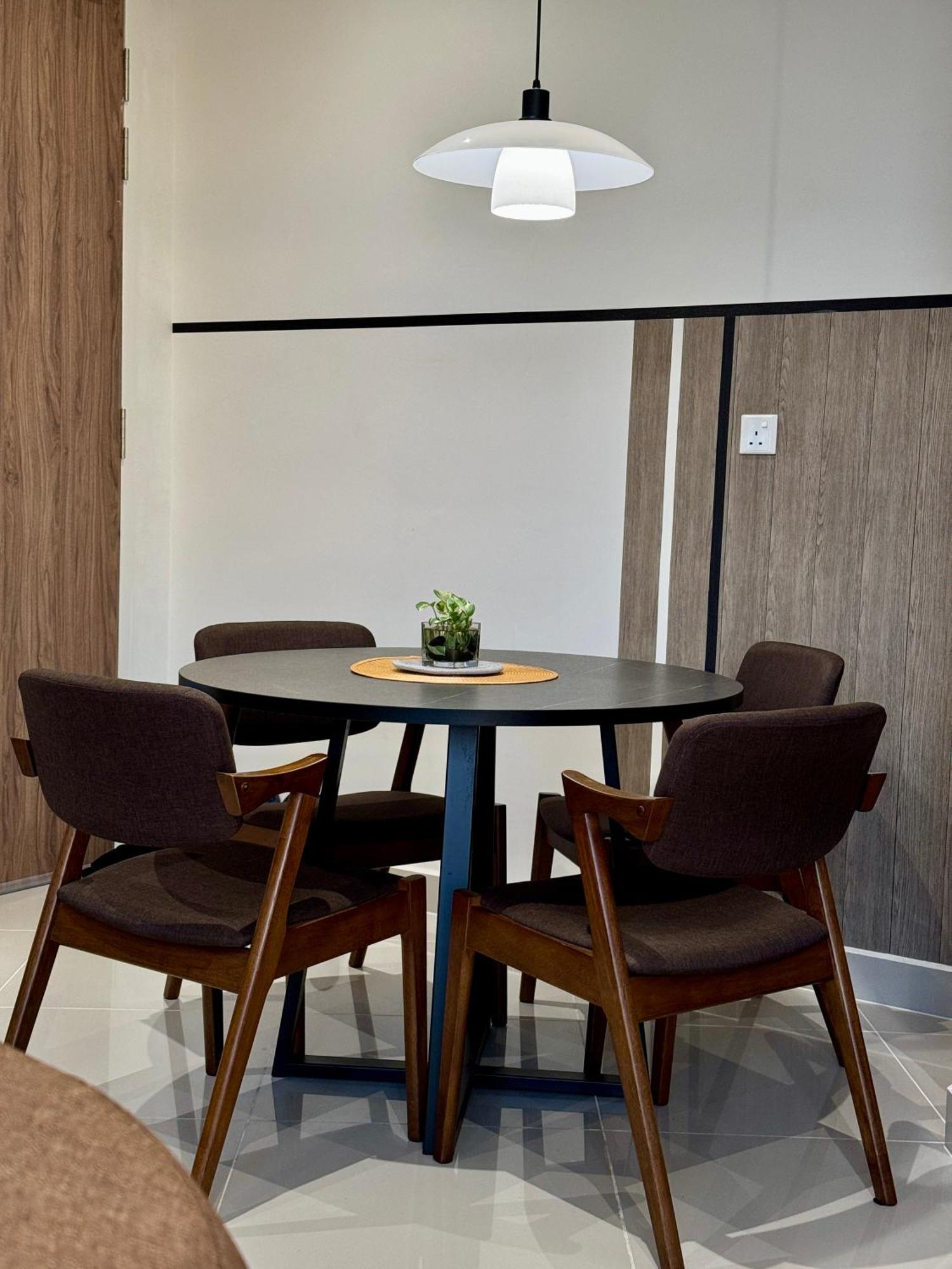 The Shore Cbd Kota Kinabalu By Laxzone Suite Exterior foto